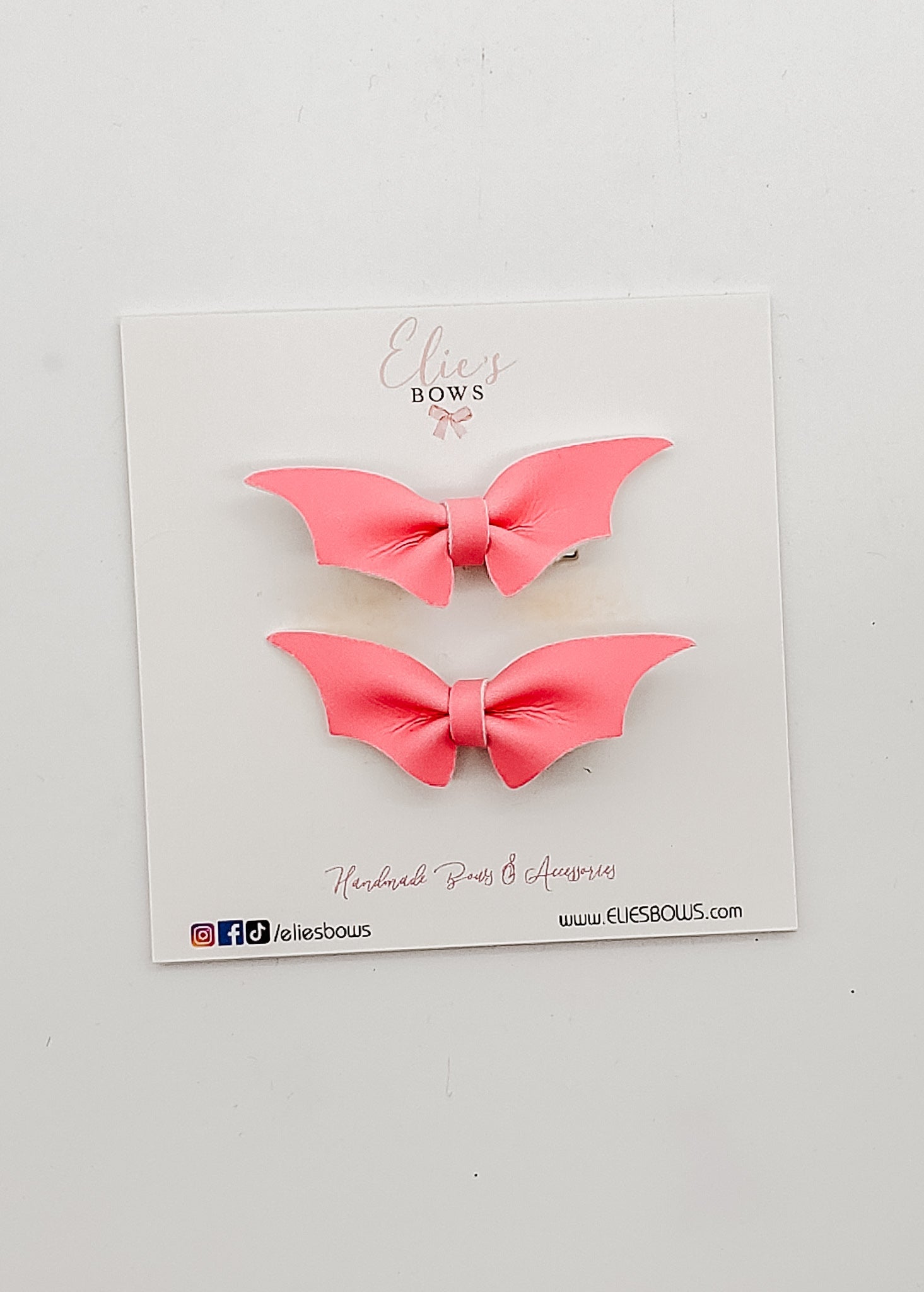 Dark Pink (Glow in the dark) - Pigtails - 2.3"-Pigtails-Elie’s Bows