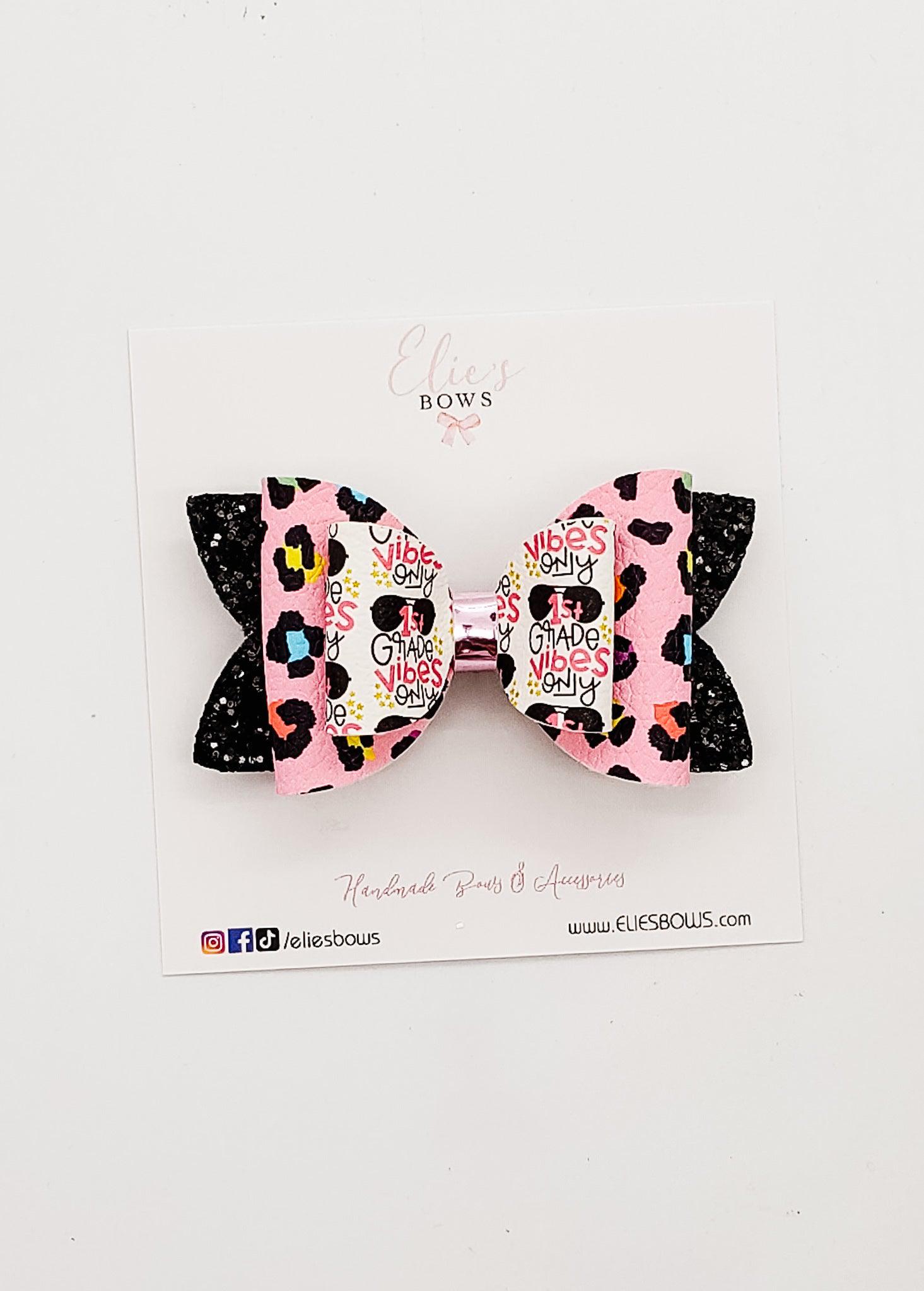 Grade 1 vibes Only -3"-Bows-Elie’s Bows