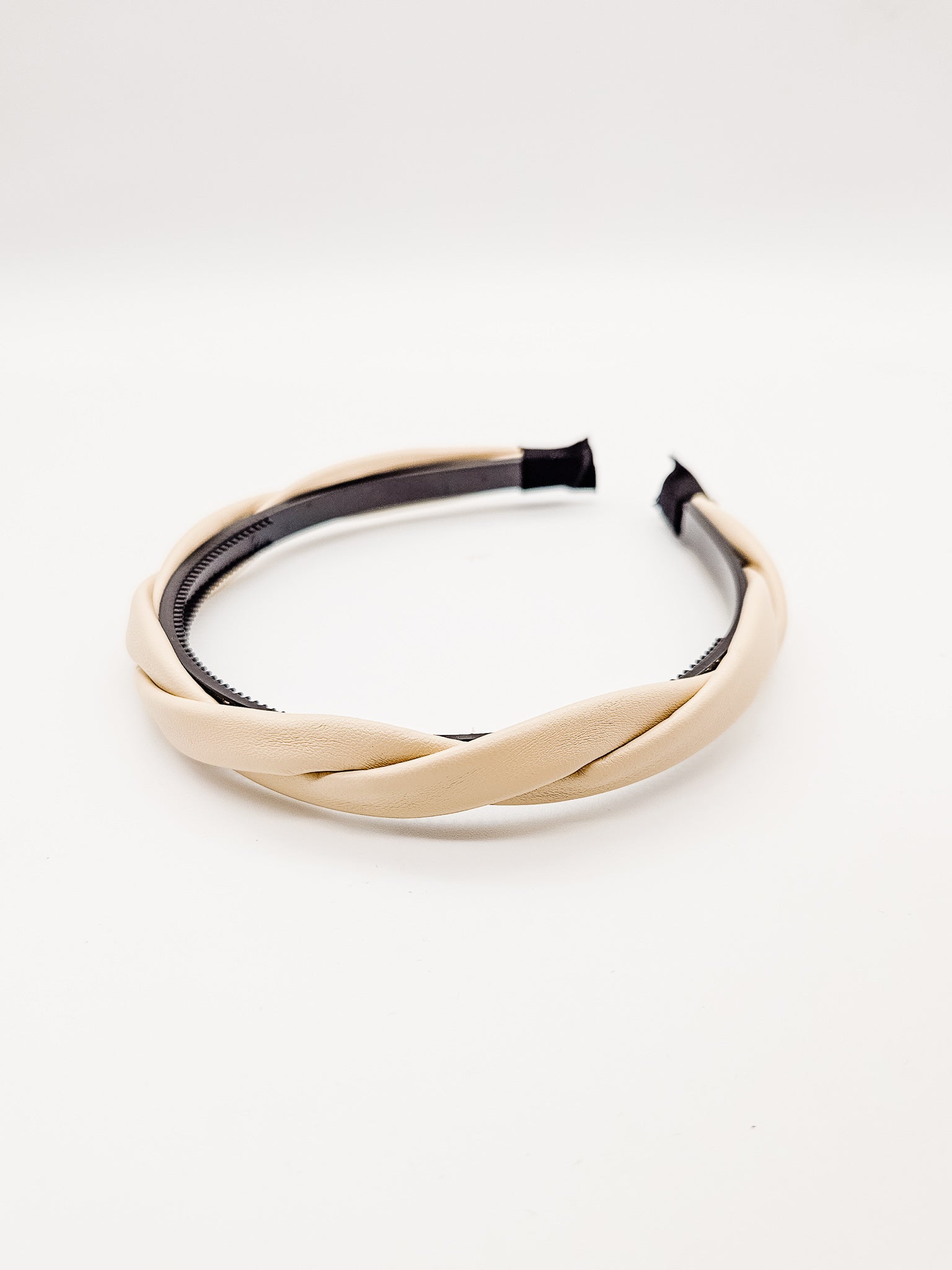 Cream Twist Hard Headband