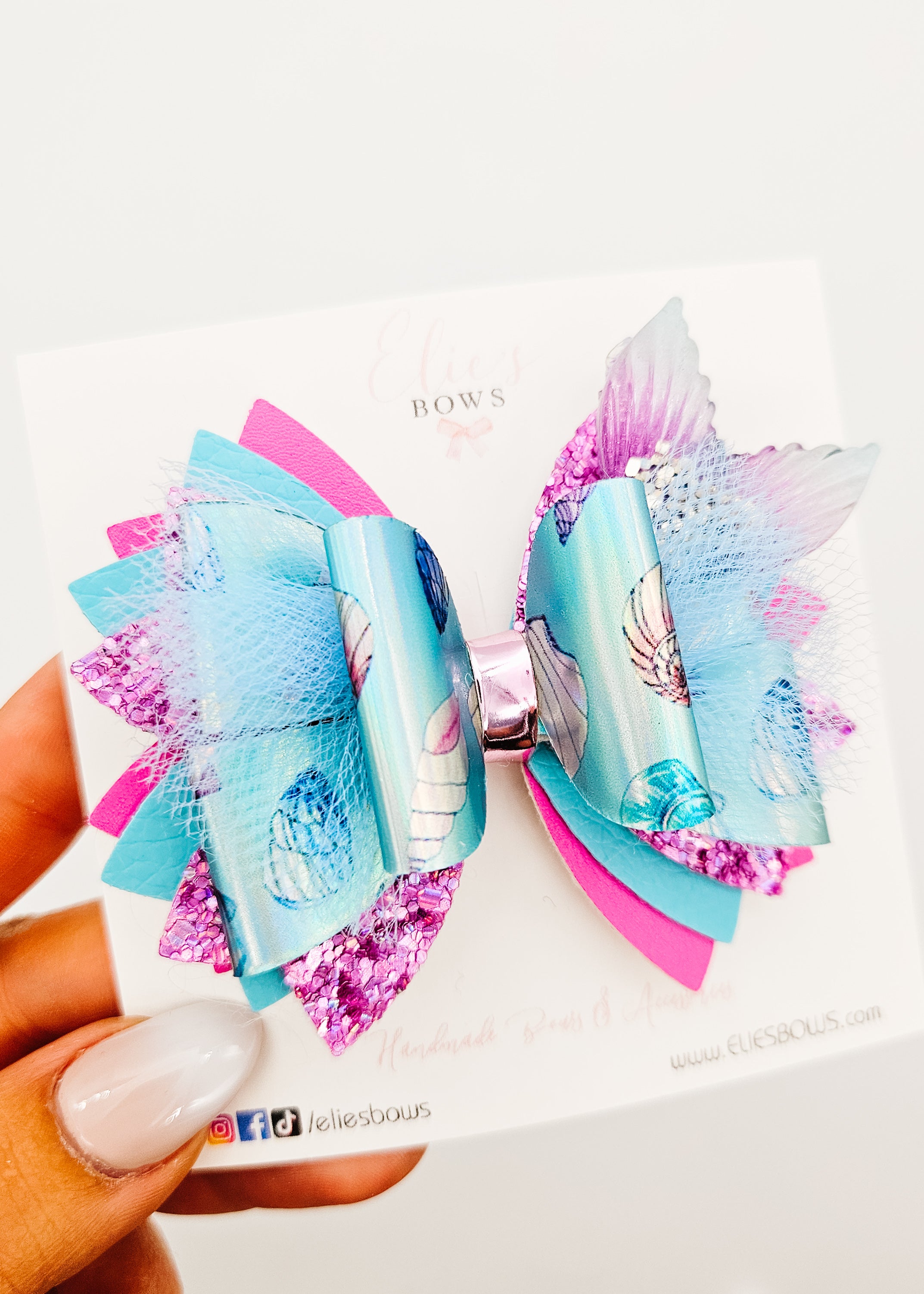 Seashells & Mermaid Tails - Hair Bow 3.5"