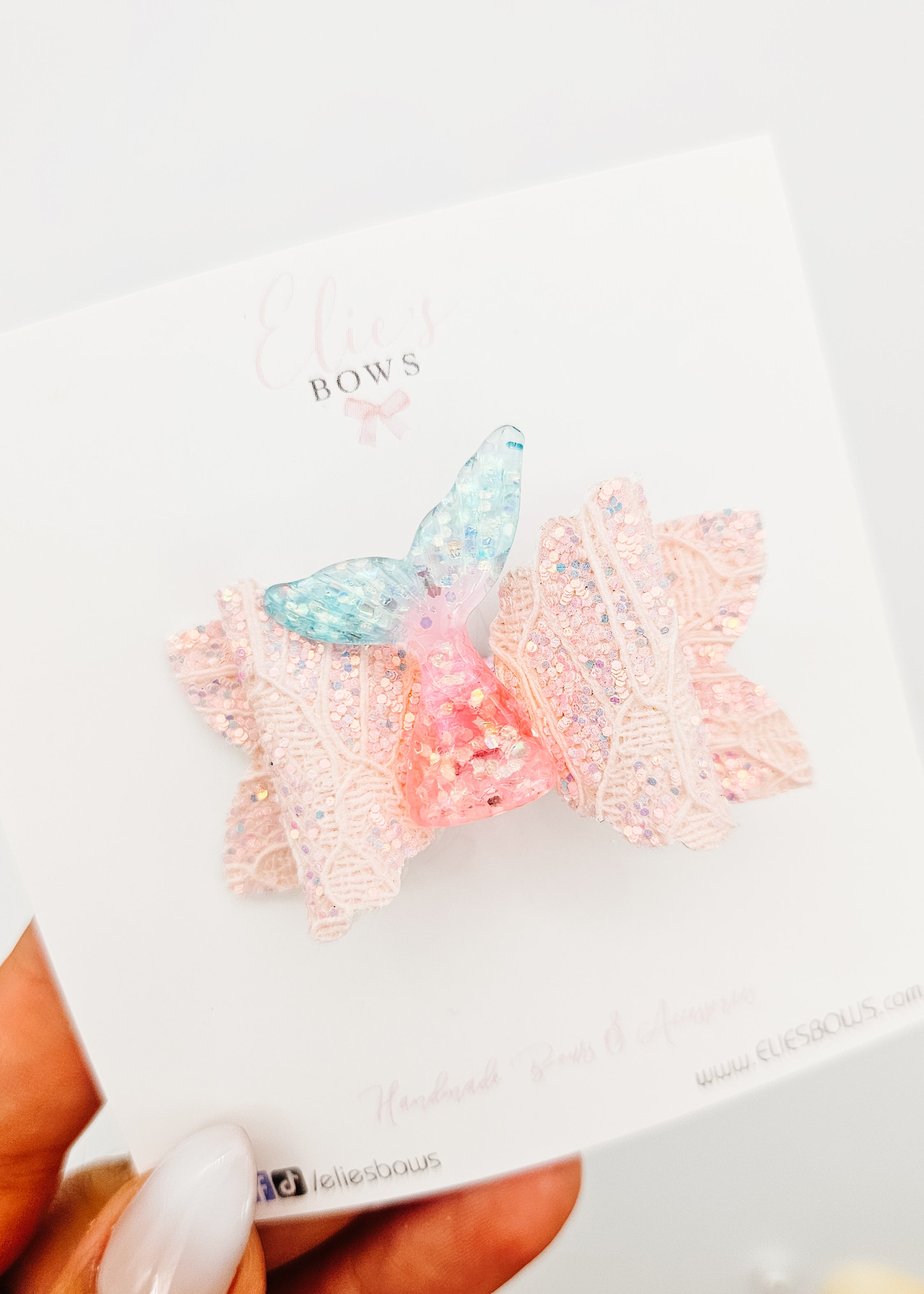 Nixie - Hair Bow 1.8"