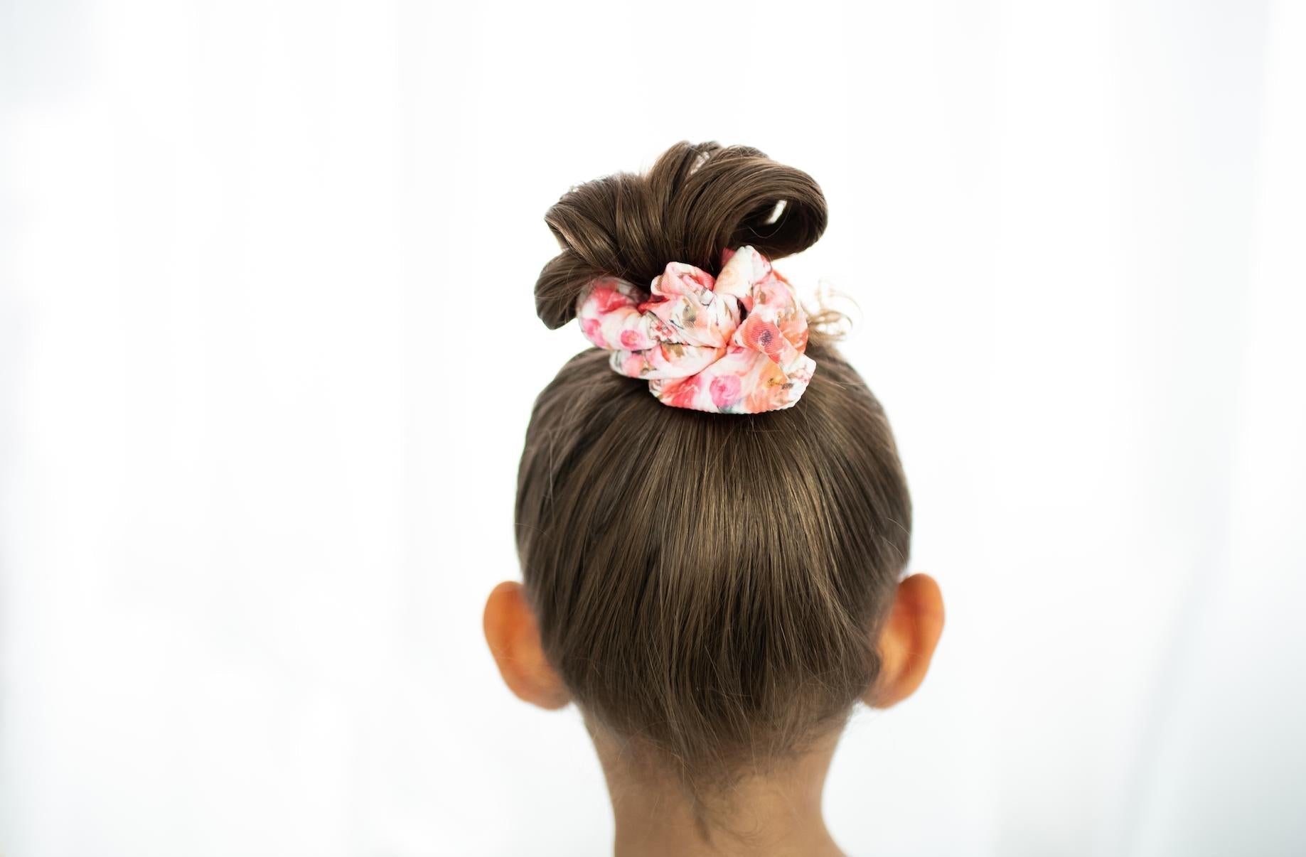 All you need is Love Scrunchie-Scrunchie-Elie’s Bows