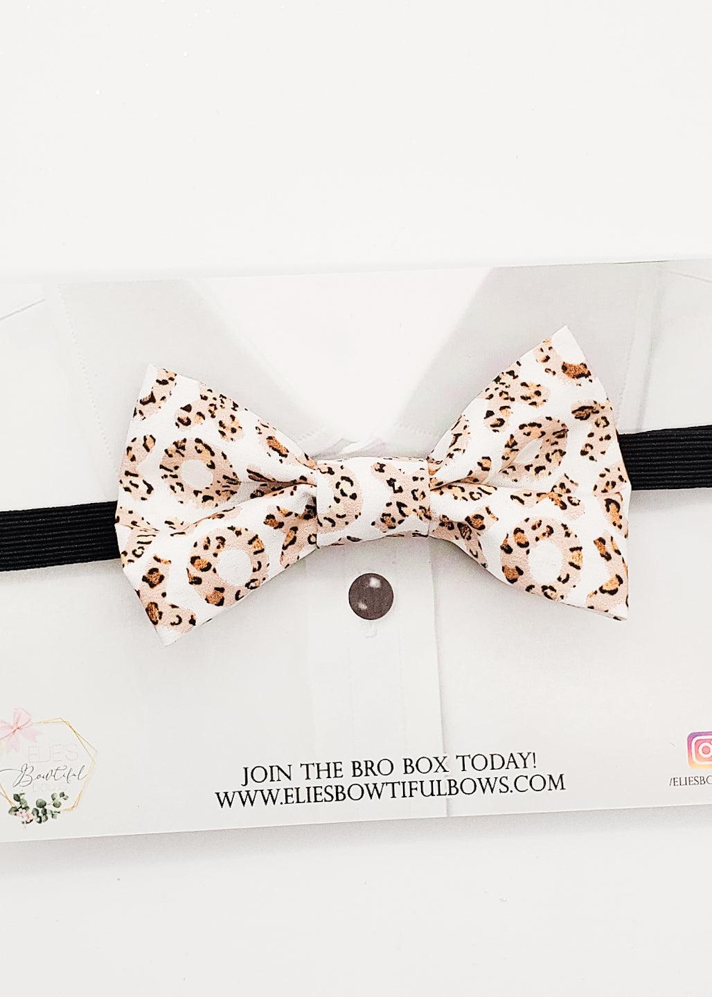 Mr. Xoxo - fabric - 4.2"-Bowties-Elie’s Bows